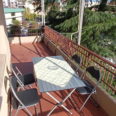 Quiet And Comfortable House With Easy Parking Scandicci Buitenkant foto